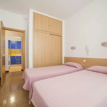 Rosamar Apartment A Metros De La Playa Wifi Gratis 405 By Lightbooking